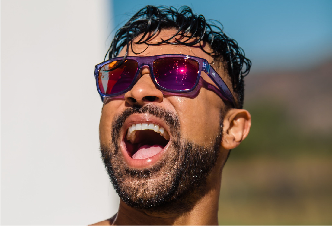 Hazy Skyline Polarised Sunglasses guy 2 Hazy Skyline Polarised Sunglasses guy 2